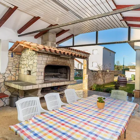 Apartment Anemona And Solea Valbandon